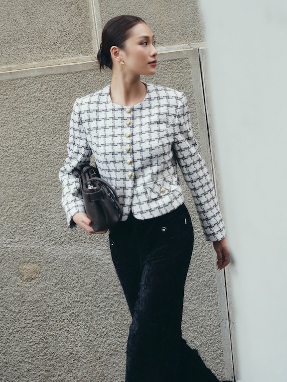 Áo khoác cổ tròn